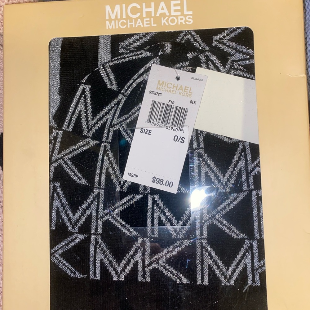 Micheal kors hat